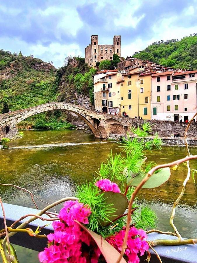 Le Petit Bijou Di Dolceacqua, Per Un Momento Romantico Exterior photo